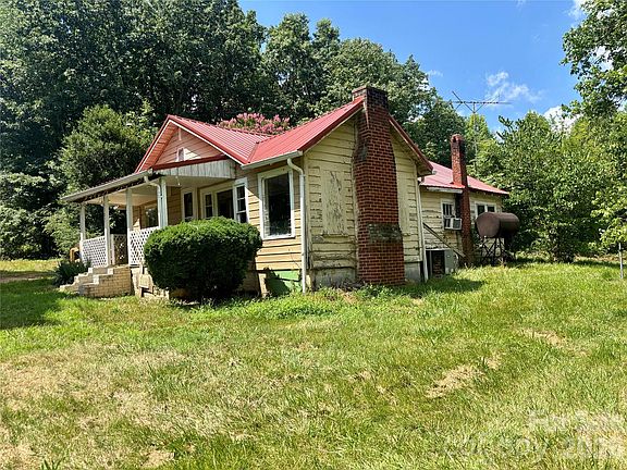 4th image of 7383 Millersville Rd