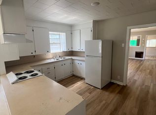 815 W Main St, Magnolia, AR 71753