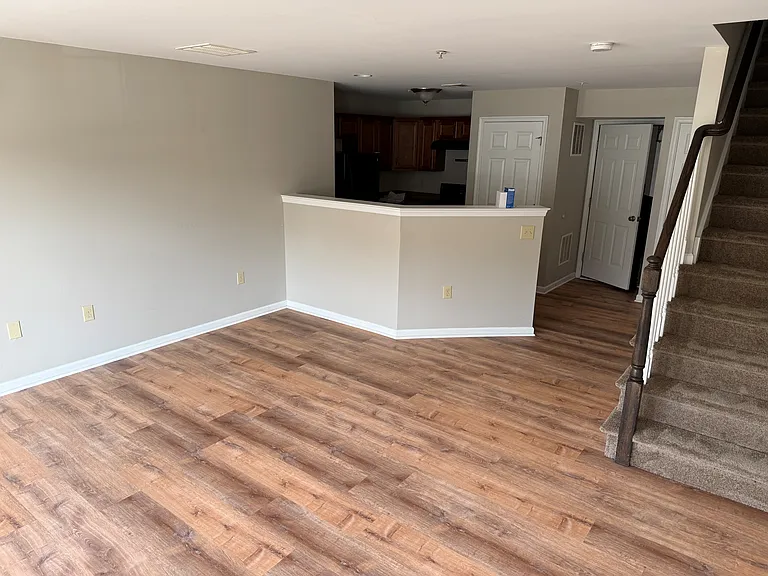 2029 Morgan Hill Dr — Photo 3