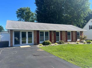 1818 Oak St, Linton, IN 47441
