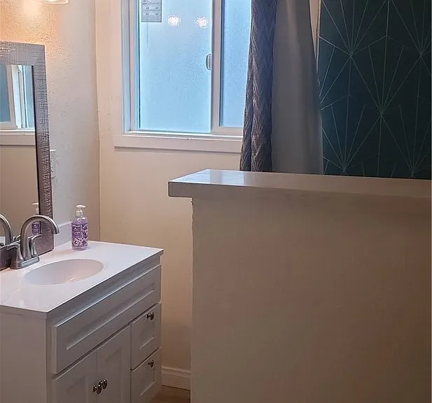 215 N Holly Ave — Photo 14