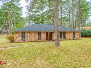 1404 N Acres Cir, Springhill, LA 71075