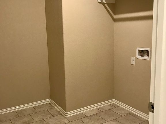 4th image of 6928 Rocking L Ranch Rd