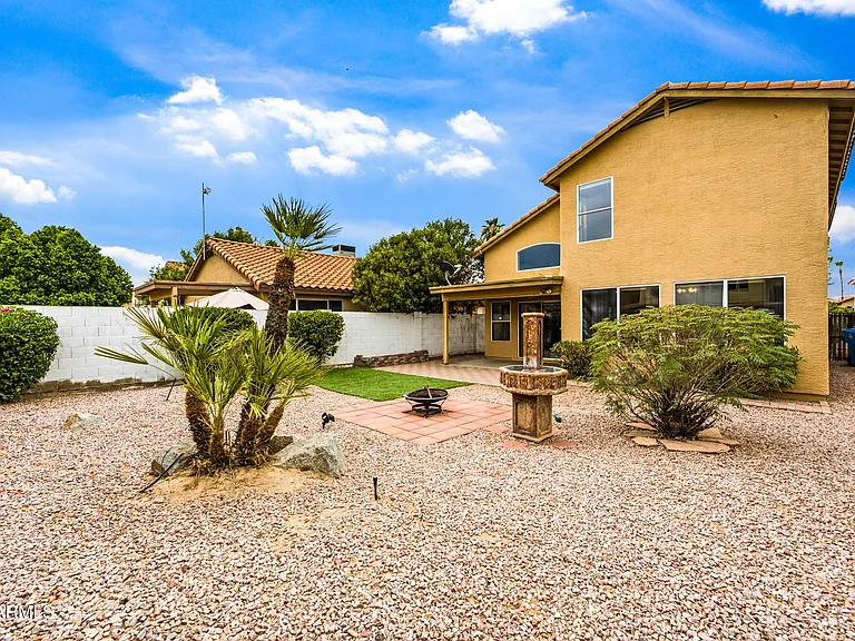 1244 E Angela Dr — Photo 9