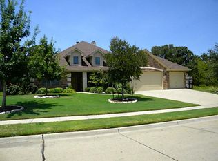 2668 Pinnacle Dr, Burleson, TX 76028