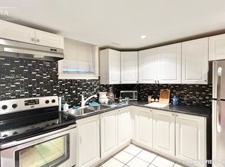 7175 Terragar Blvd #2, Mississauga, ON L5N7L9