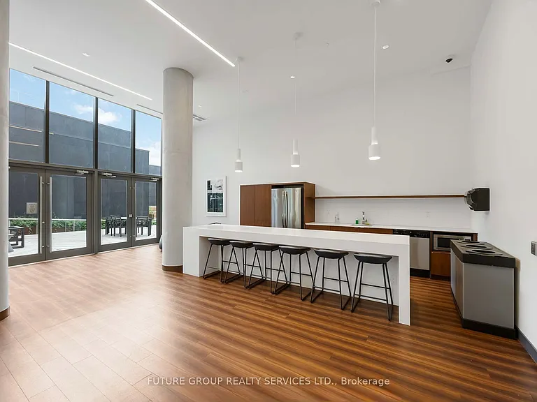 120 Varna Dr W #1303 — Photo 17