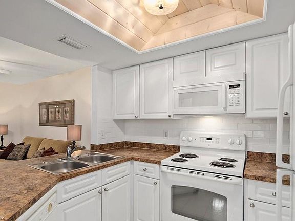 4th image of 3110 Seasons Way Unit 214
