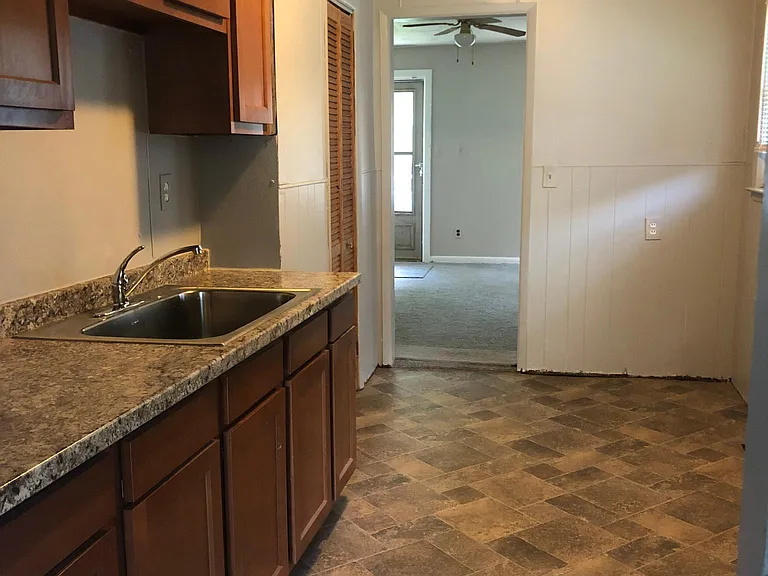 20776 Atlantic Ave — Photo 6