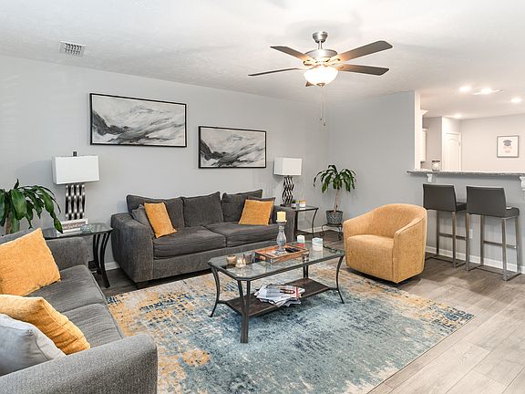 4th image of 3019 Utah St