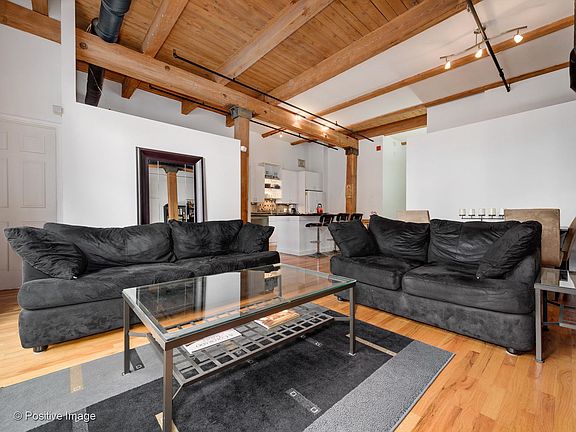 5th image of 728 W Jackson Blvd APT 823