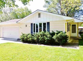 3013 Payne Dr, Manhattan, KS 66503