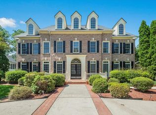 200 Kalvesta Dr, Morrisville, NC 27560