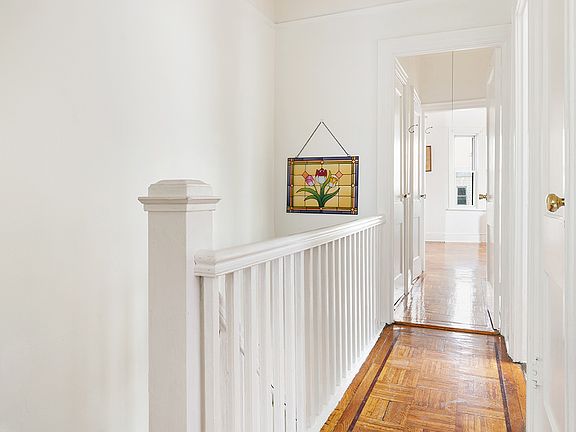 4th image of 2810 Tilden Ave