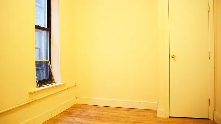 Rented by Nooklyn NYC LLC | media 7