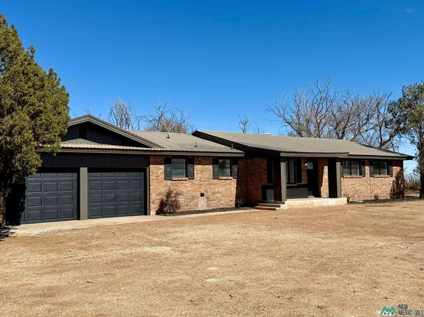 103 County Road T, Farwell, TX 79325