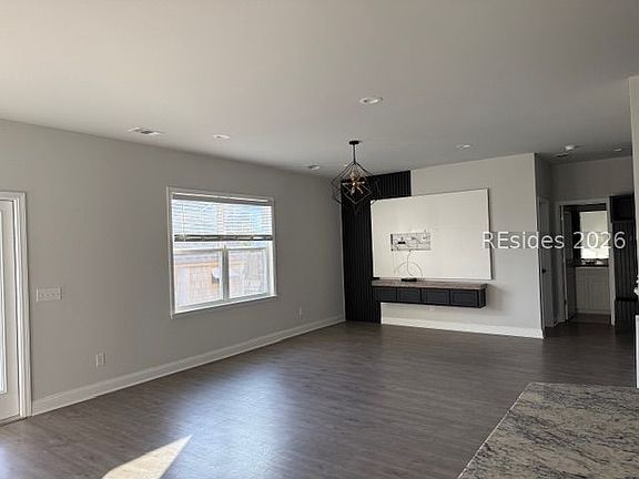 3rd image of 74 Danner Dr