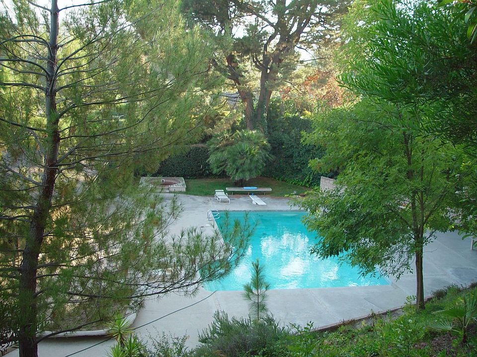 1st image of 4655 La Subida Pl