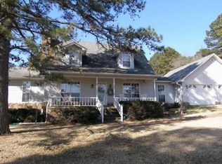 27 Van Es Ln, Russellville, AR 72802