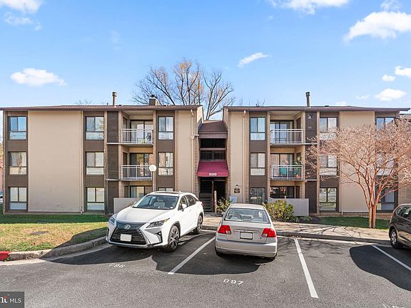 3rd image of 6089 Majors Ln Unit 4