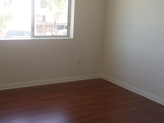 2nd image of 333 E Anaheim St APT 3