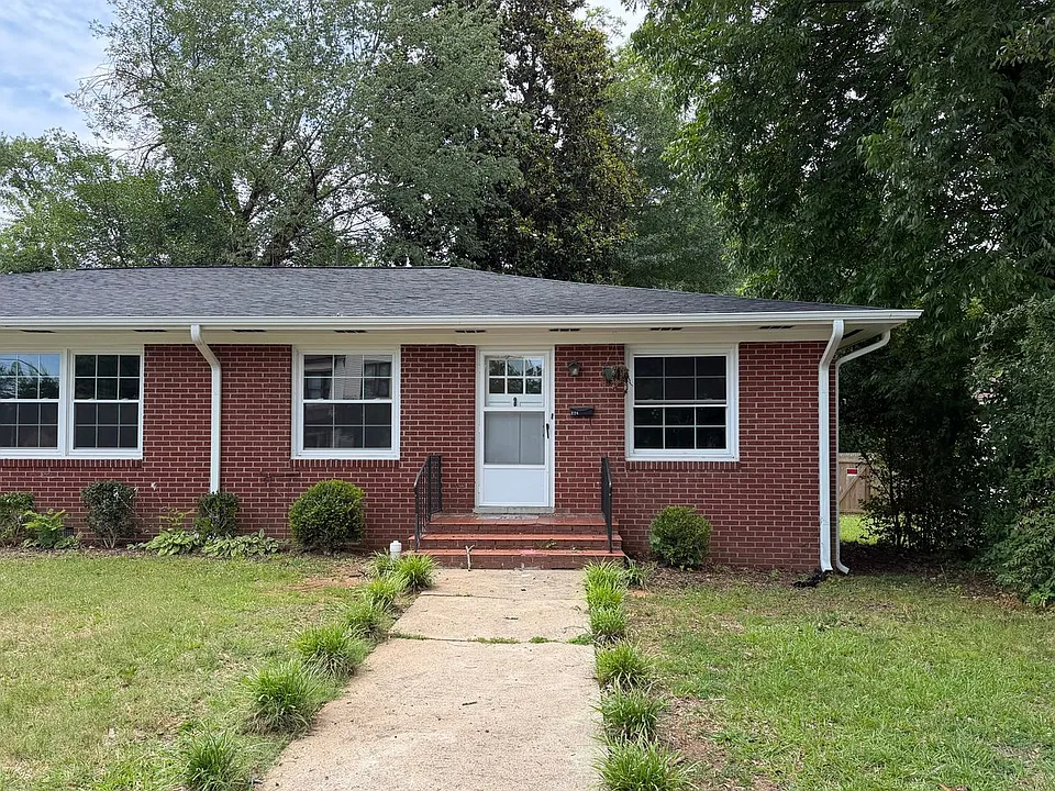 226 College Dr