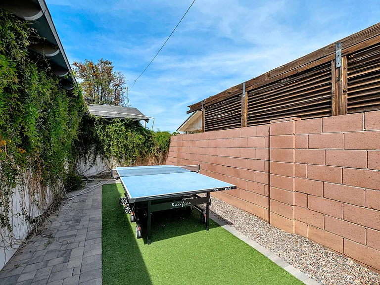 8709 E Terrace Dr — Photo 3