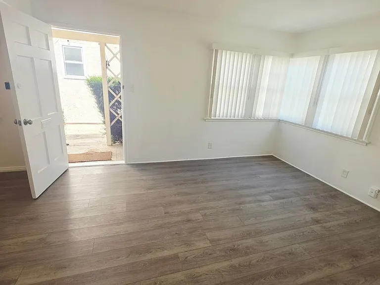 416 Fischer St. — Photo 3