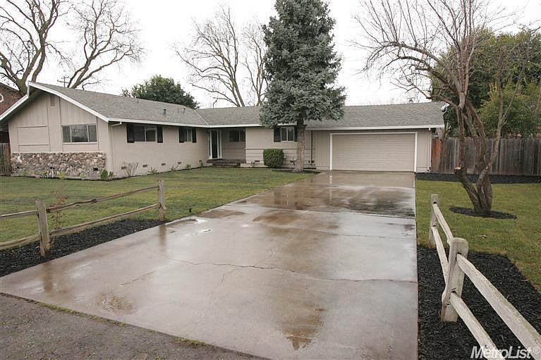 1st image of 8257 Terrace Dr