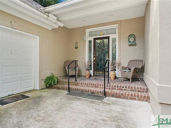 2nd image of 3 Heartwood Ct