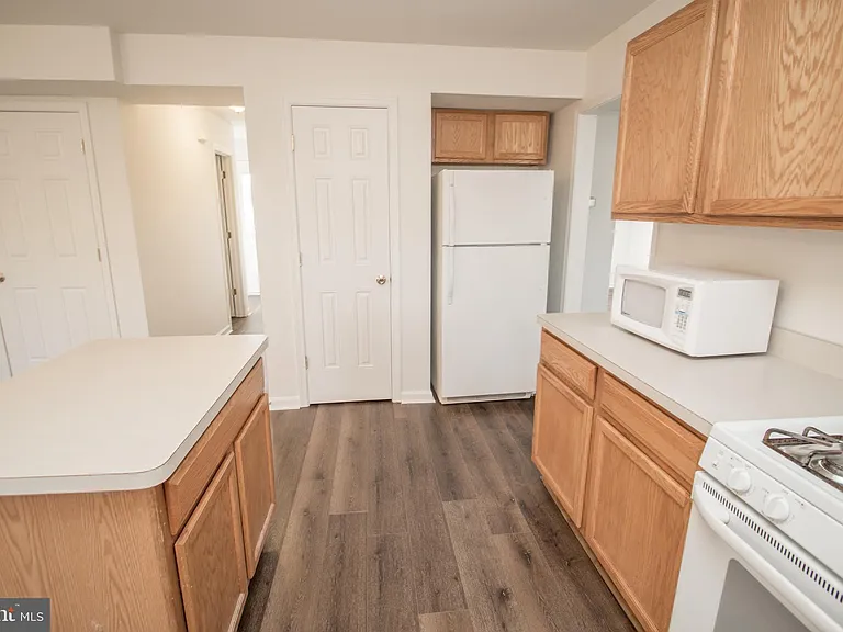 21421 Mary Margaret Ct — Photo 21