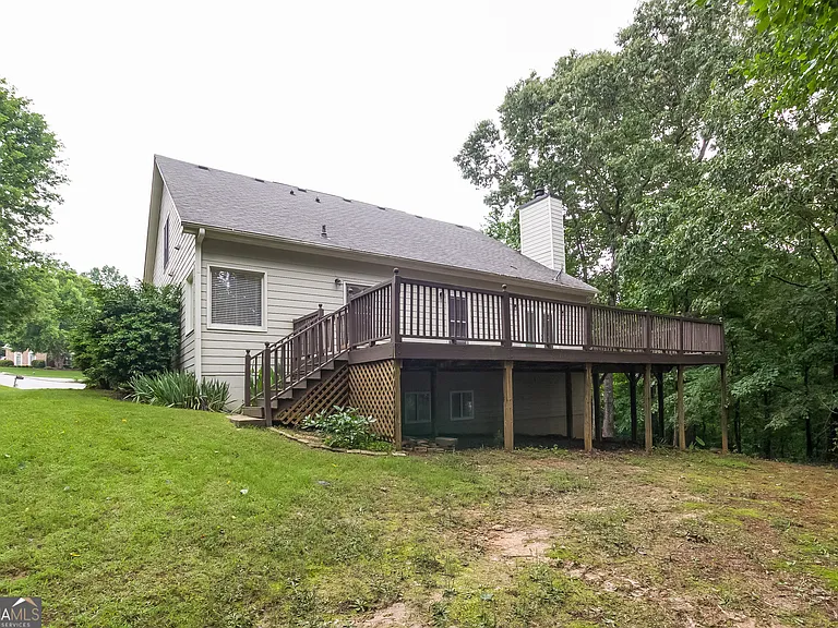 90 Observatory Dr — Photo 15