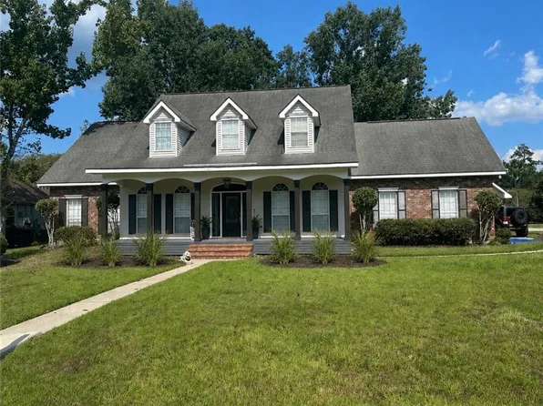 159 Cherry Creek Dr, Mandeville, LA 70448