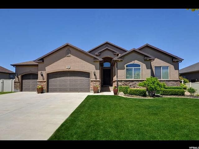 1st image of 6316 W Copper Cloud Ln