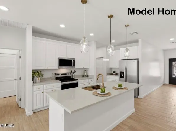 5553 S Swires Rd, Tucson, AZ 85746