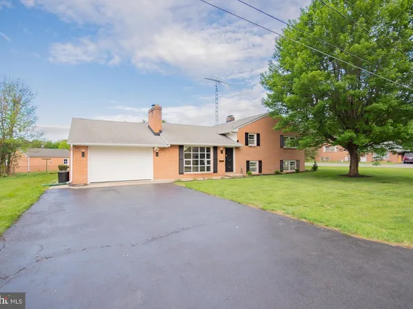 508 Edgemont Ter, Martinsburg, WV 25401