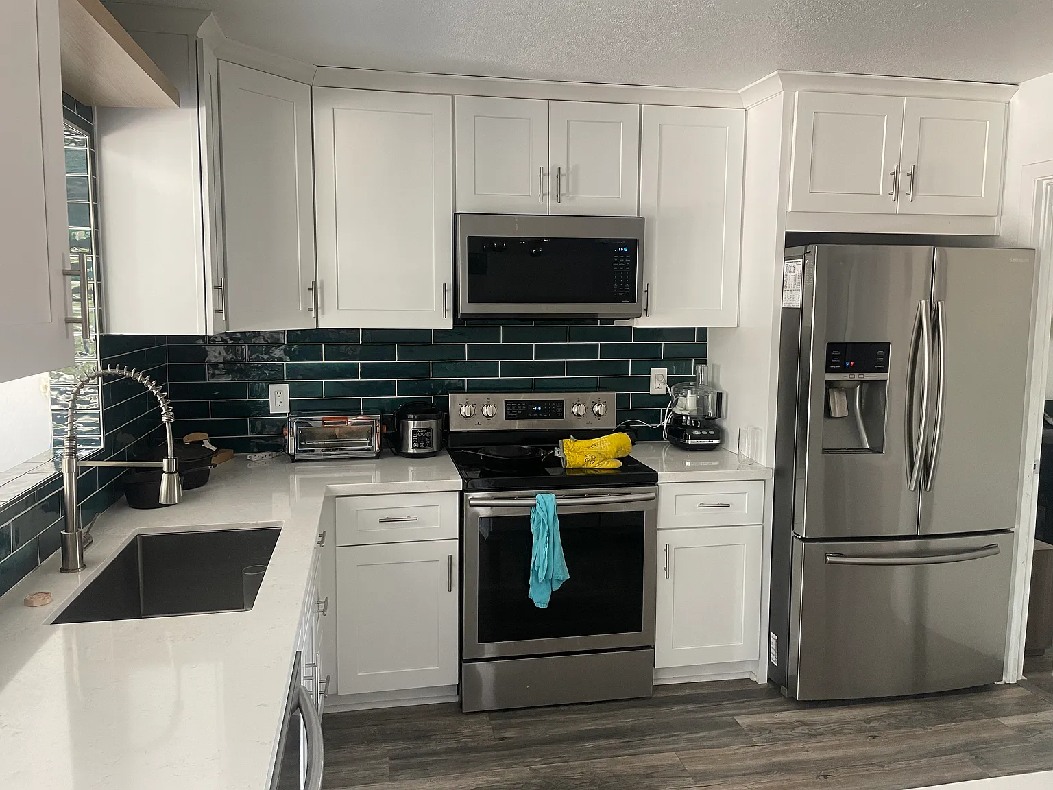 4 bed, 1583 sqft, $925 — Photo 2