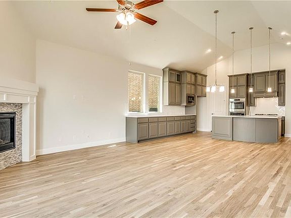 5th image of 7912 Keeneland Ct