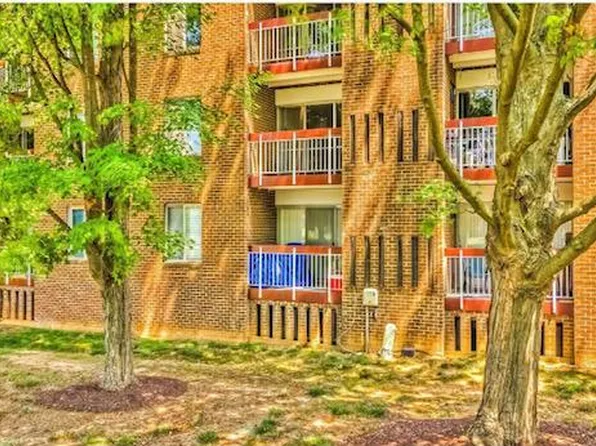 10850 Green Mountain Cir, Columbia, MD 21044