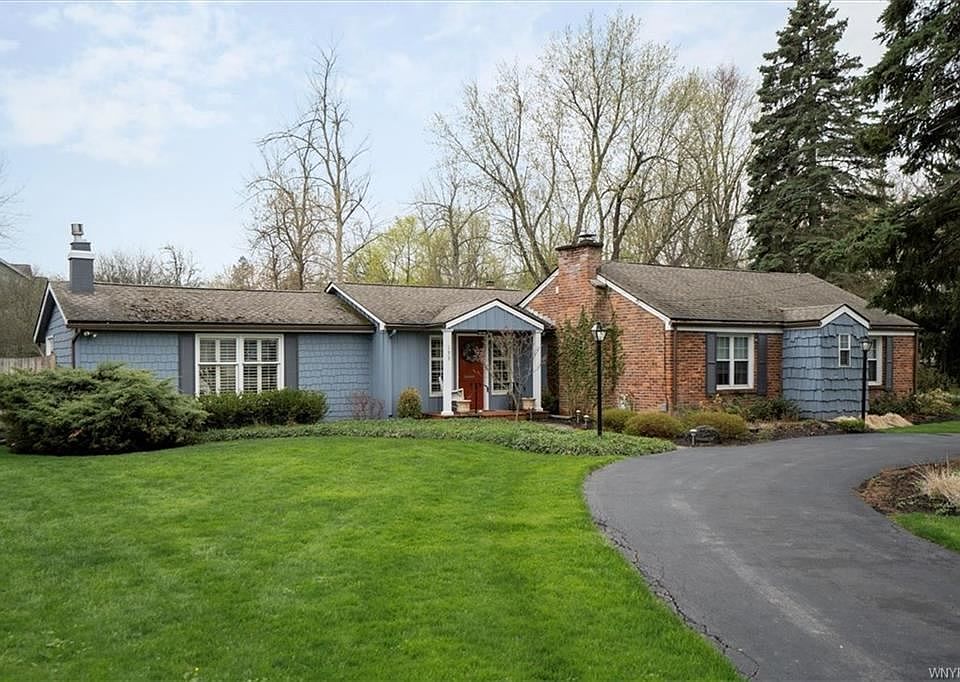 1st image of 193 Oakgrove Dr