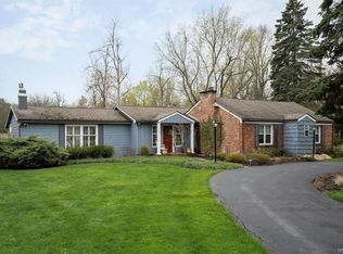 193 Oakgrove Dr, Buffalo, NY 14221