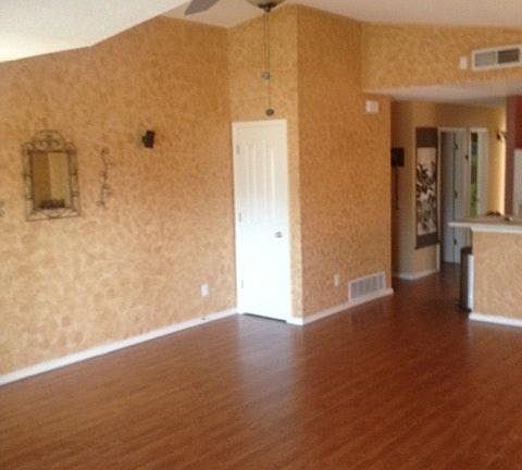 Living Room/Dinning Room