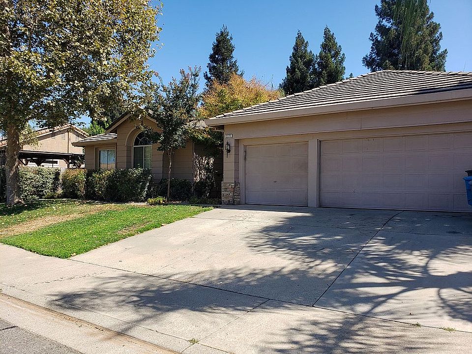 1st image of 2275 Stonybrook Dr