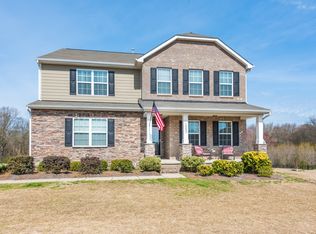10005 Blue Stream Ln, Indian Trail, NC 28079