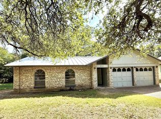 911 Glen Oak Dr, Austin, TX 78745