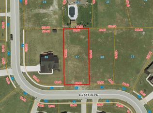 50 Drake Blvd, Oregon, OH 43616