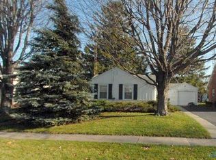 430 Hickory St, Pemberville, OH