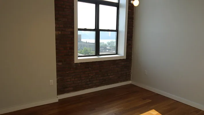 Rented by Nooklyn NYC LLC | media 40