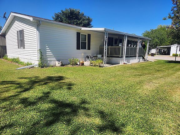 2nd image of 106 Buckeye Ln