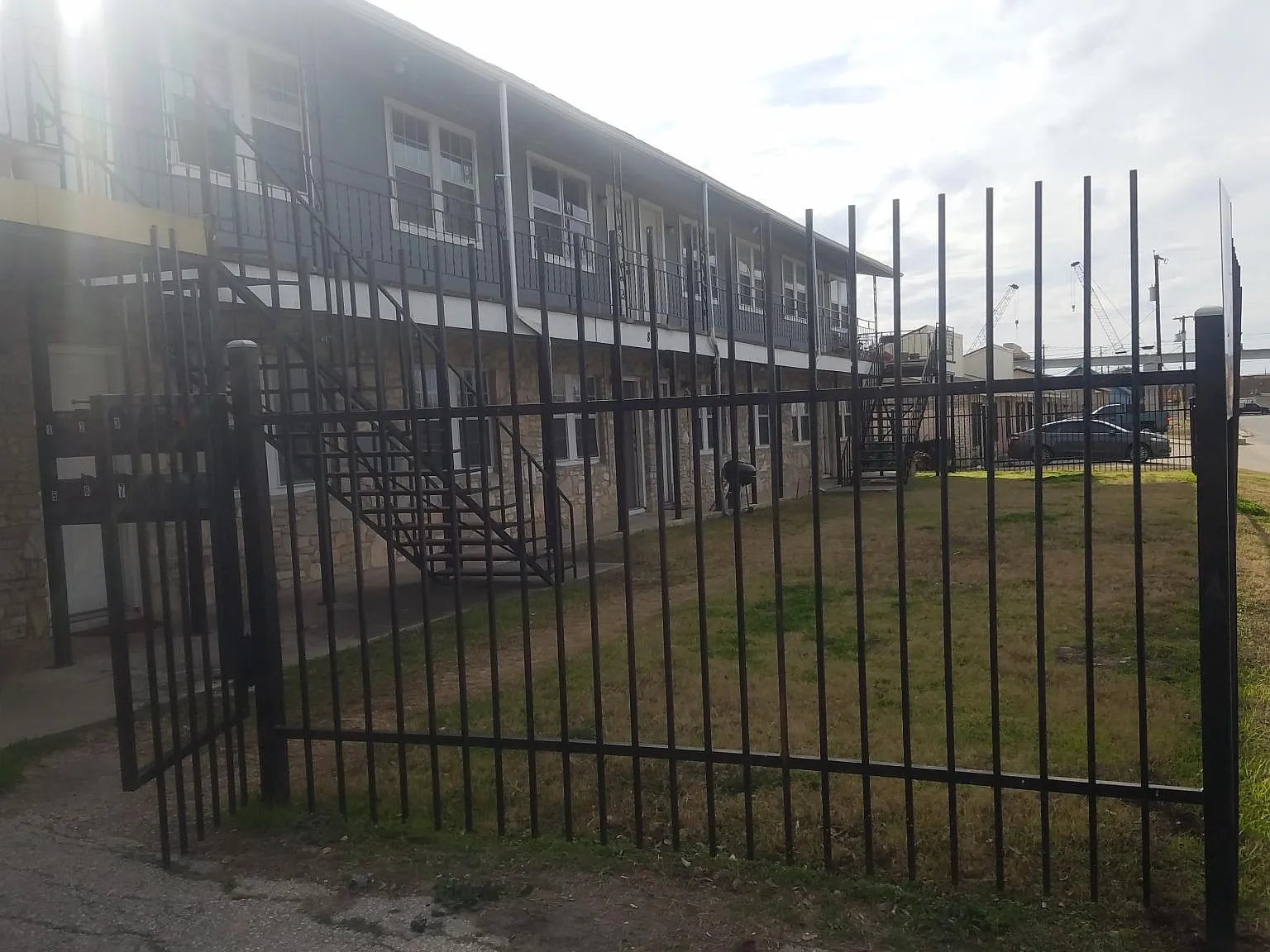 8100 Landing Ave — Photo 2